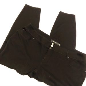 Torrid straight leg Pant